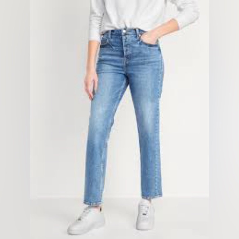 Old Navy Extra High Rise Sky High Straight with button fly